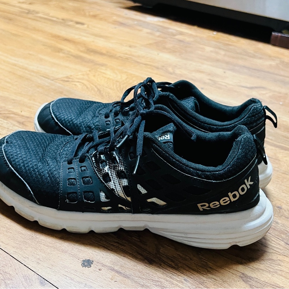 Reebok Men's Black and White Athletic Shoes